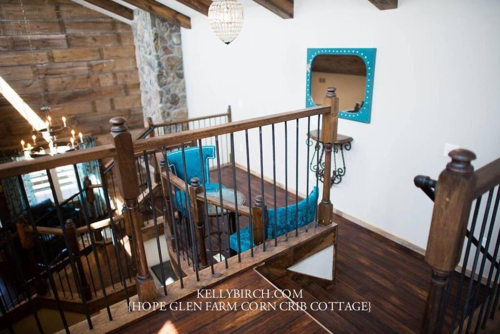 Corn Crib Cottage Barn And Villa At Hope Glen Farm Cottage Grove Esterno foto